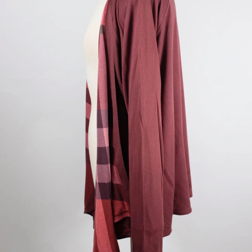 Burberry Cardigan - Picture 7 of 7